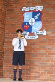 1t8a0216 (web)